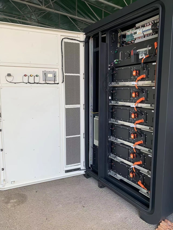 258 Kwh LFP Baterai Case Baterai Cabinet untuk C & I Energi Storage Low Noise 65 dB 1m