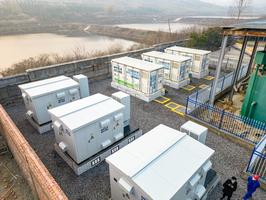 Kontainer Tegangan Tinggi 20FT 5MWh ESS Untuk Sambungan Sisi Grid Dan Daya Cadangan